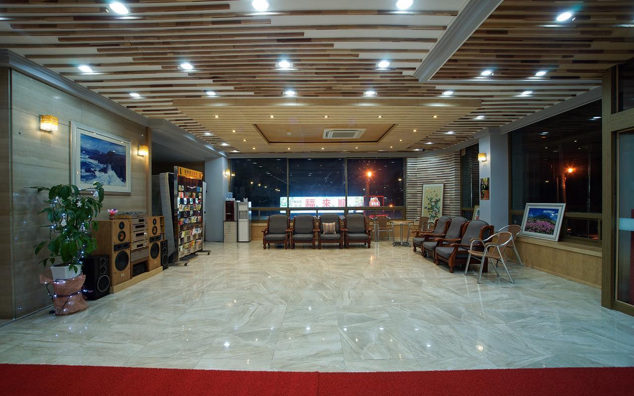 Hotel Raum Чеджу Екстериор снимка